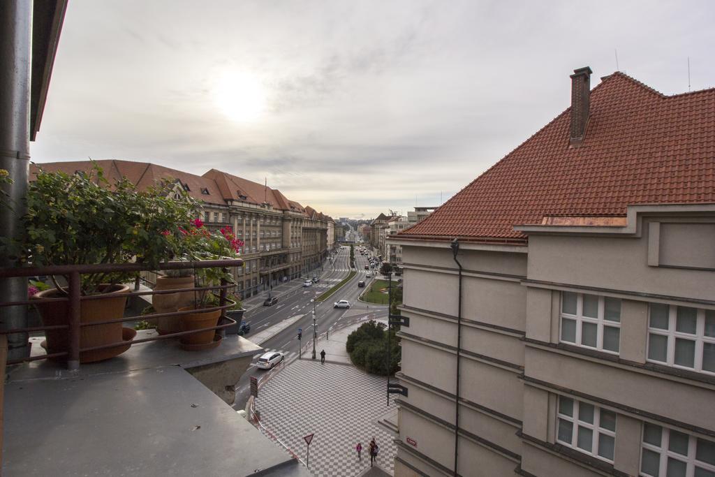 Appartamento Apartmán Bubeneč Praga Esterno foto